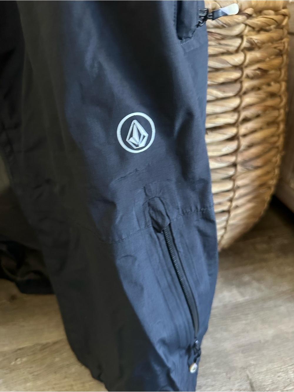 Volcom Gortex Anderson Jacket - Lightweight Waterproof Shell - Picture 4 of 6